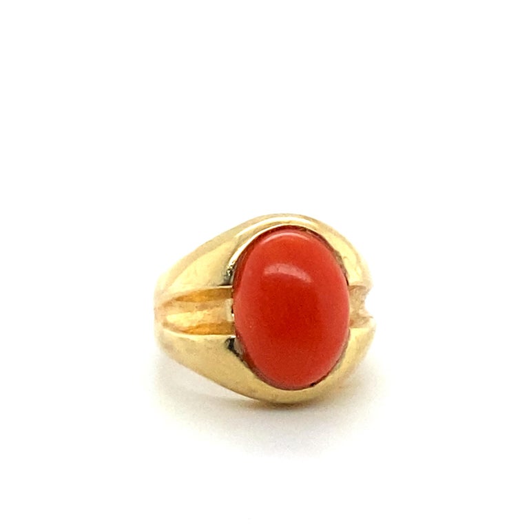 Fine Coral and Gold Ring